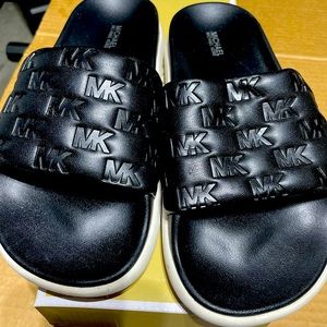 Micheal Kors slides